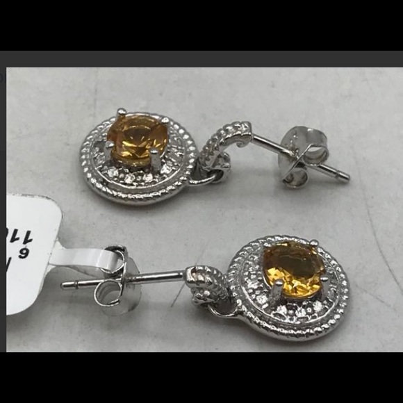 SALE! $20 or 3 for $50 - Picture 2 of 3